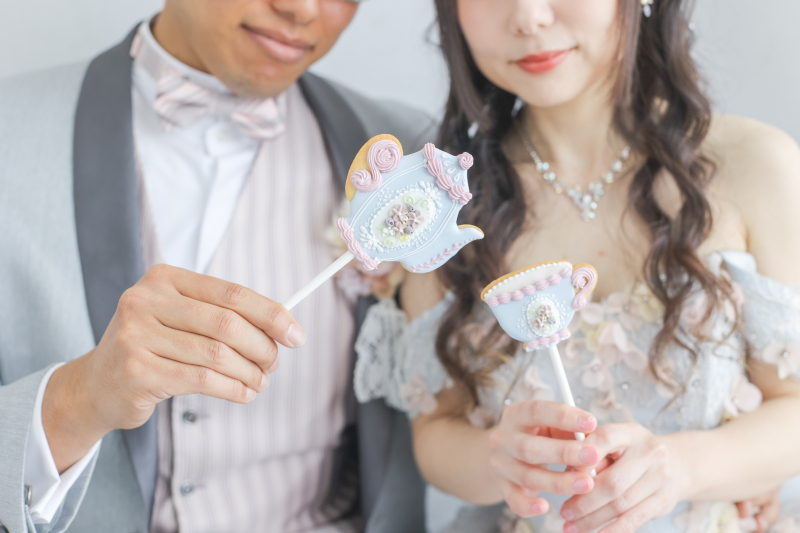 お気に入りの小物と一緒に