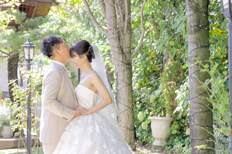 緑あふれるエントランにて