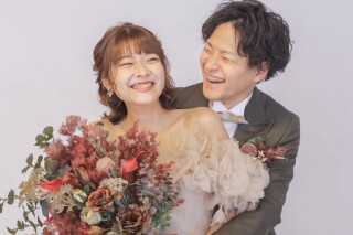 ふたりらしさを詰め込んだ、上品でお洒落なウェディングフォト