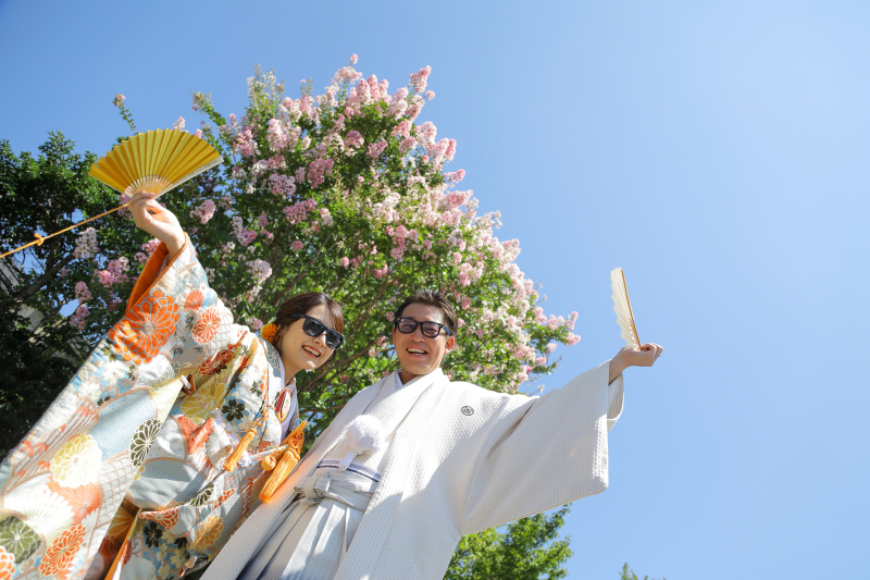 サングラスと綺麗な青空