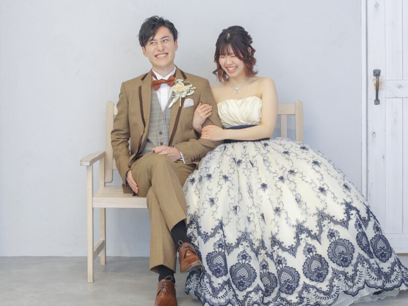 笑顔あふれる♡スタジオで叶えるナチュラルフォトウェディング