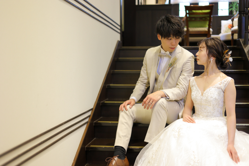 【当店人気NO.1】結婚式場フォト｜全データ付｜新郎新婦洋装1着｜挙式風｜チャペル＆ガーデン＆邸宅で撮れる