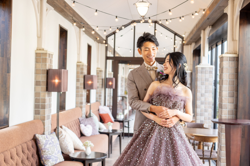 【最大44,000円オフ】チャペル&ガーデン&邸宅フォト｜衣装＋美容＋フィッティング＋撮影｜洋装1着プラン｜全データ付｜期間限定
