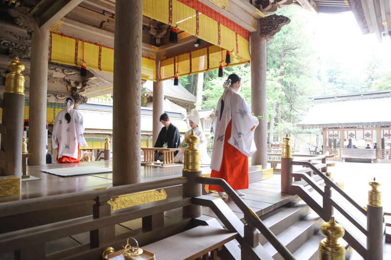 【和装神前式】神社挙式+フォトプラン|新郎新婦和装1着|衣装+美容+着付+撮影+プロデュース|諏訪の神社|全データ付