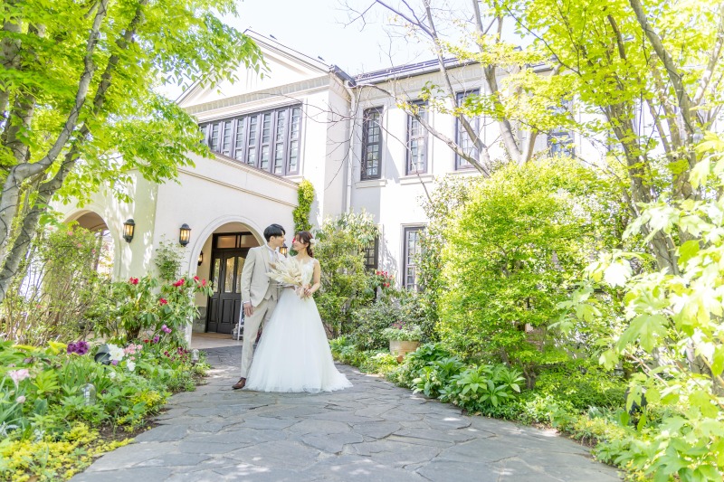 【全データ付】結婚式フォト|ドレス&和装プラン|挙式風|チャペル&ガーデン&邸宅で撮れる|オンライン相談OK!|家族撮影無料