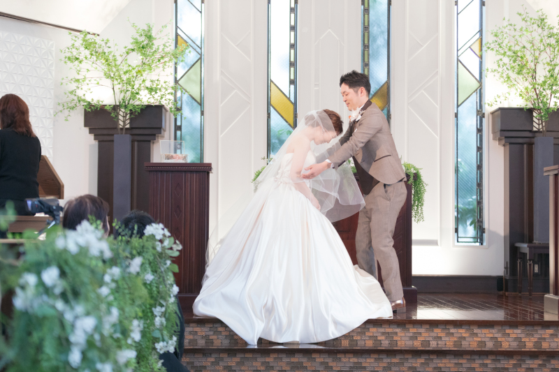 【選べる特典！】結婚式場フォト｜衣装＋美容＋フィッティング＋撮影｜期間限定｜イルミネーションで撮れる｜土日祝日会場使用料半額