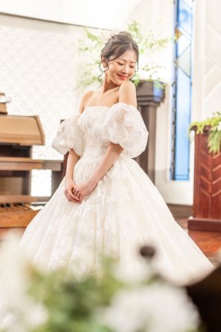 【ソロウェディング】結婚式場フォト｜洋装プラン｜ドレス1着｜挙式風｜チャペル＆ガーデン＆邸宅で撮れる｜全データ付