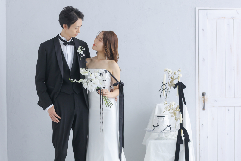 【2025年7月スタジオリニューアル】洋装プラン|衣装+美容+撮影|新スタジオで撮れる|1日で衣装選び~撮影完結OK!