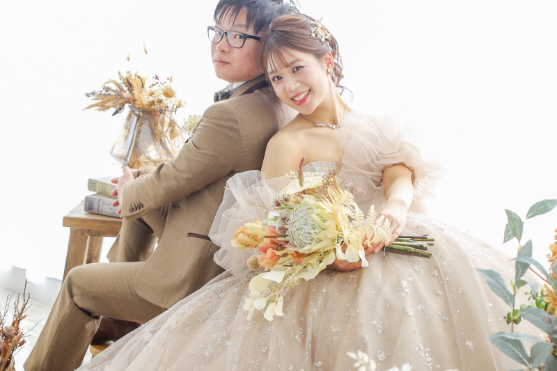 【キヨコハタ特別プラン】スタジオフォト|ブランドドレス&タキシード|結婚式前撮りにも|1日で衣装選び〜撮影完結OK!