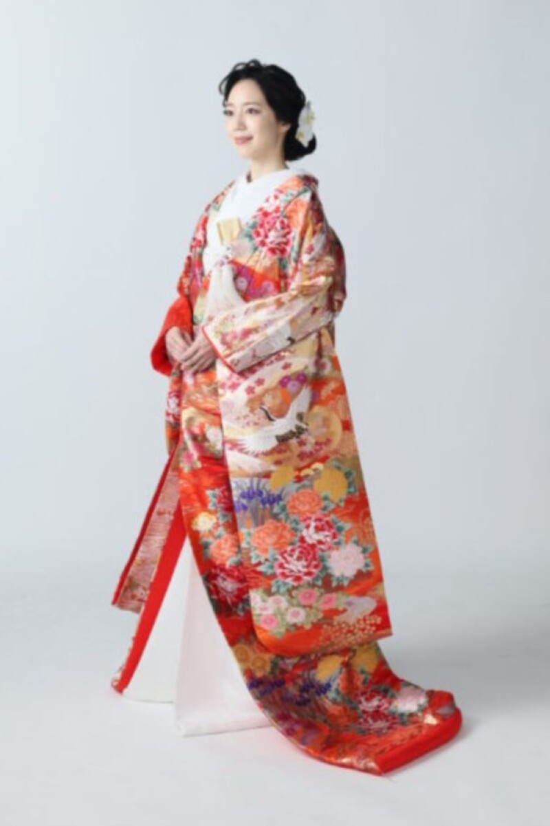 四季草花に流水