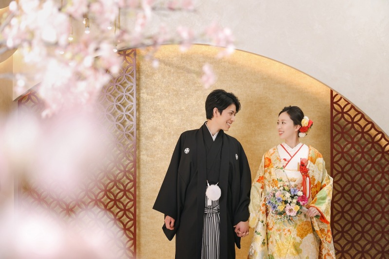 見つめあう二人