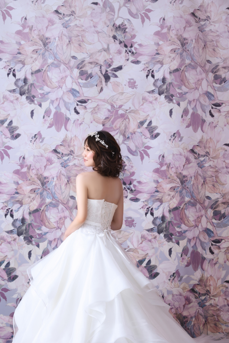 フラワーに映える白