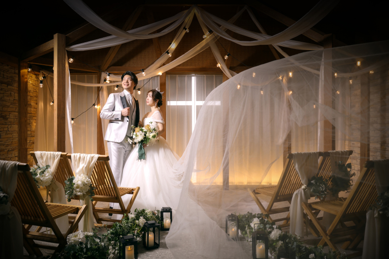 ふたりの誓いが静かに結ばれる