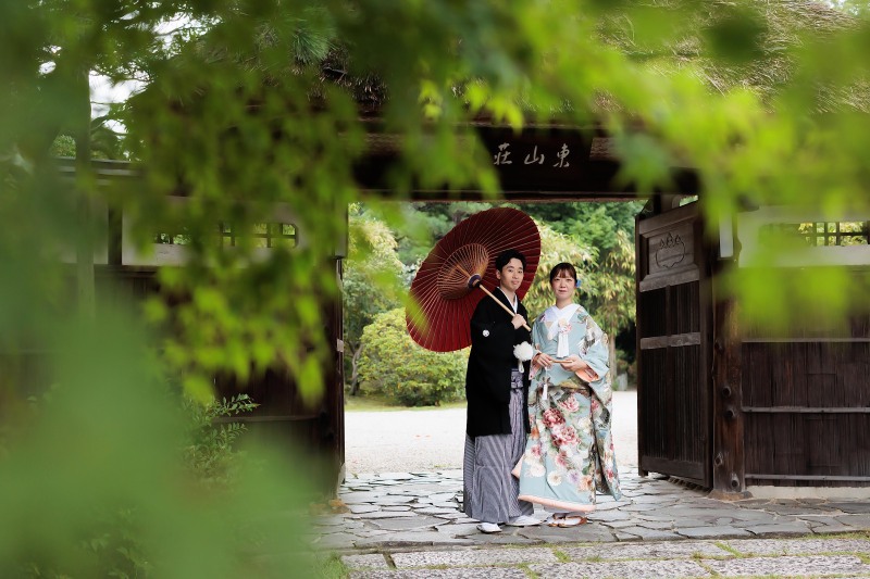 東山荘で和装ロケーションフォト