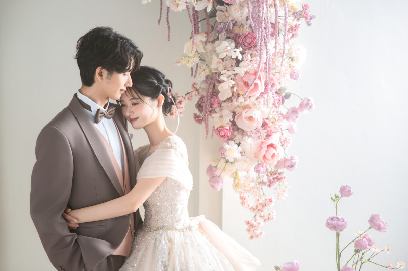 \アルバムプレゼント★/【洋装スタジオ】オリジナルプラン ドレス2着で154,000円!データ100カット ドレス選び放題!