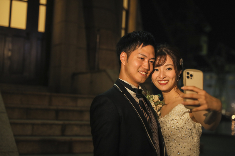 夫妻の仲睦まじい様子もバッチリ☆