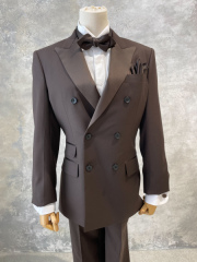 チョコレートブラウン