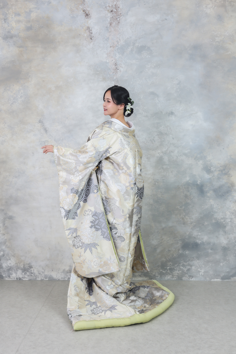 UC-248 彩雲菊花紋