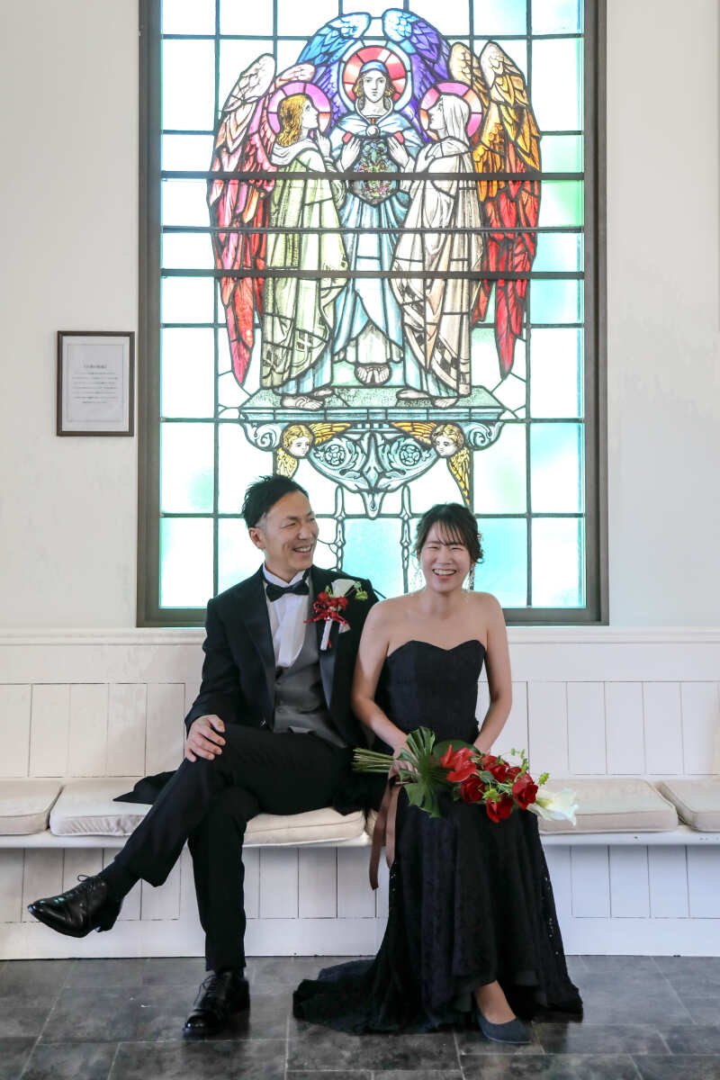 「笑顔に満ちた祝福」