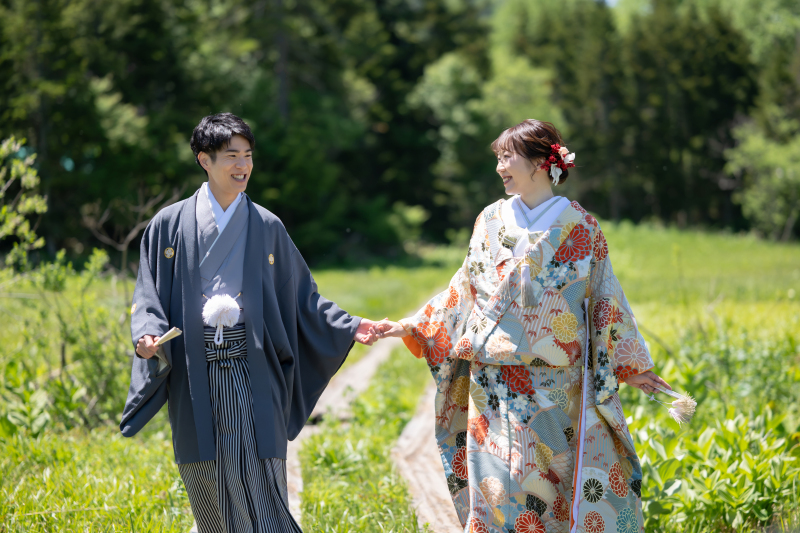 手をつないで