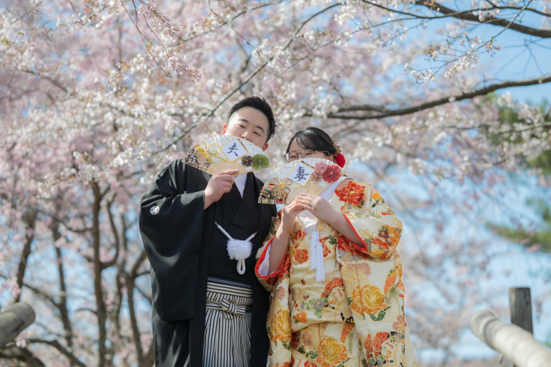 縁起物とされる末広がりの扇子