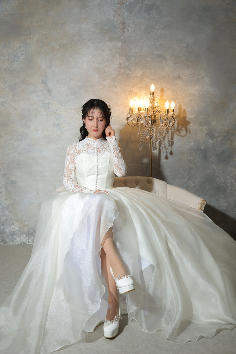 ドレスの特徴を活かして