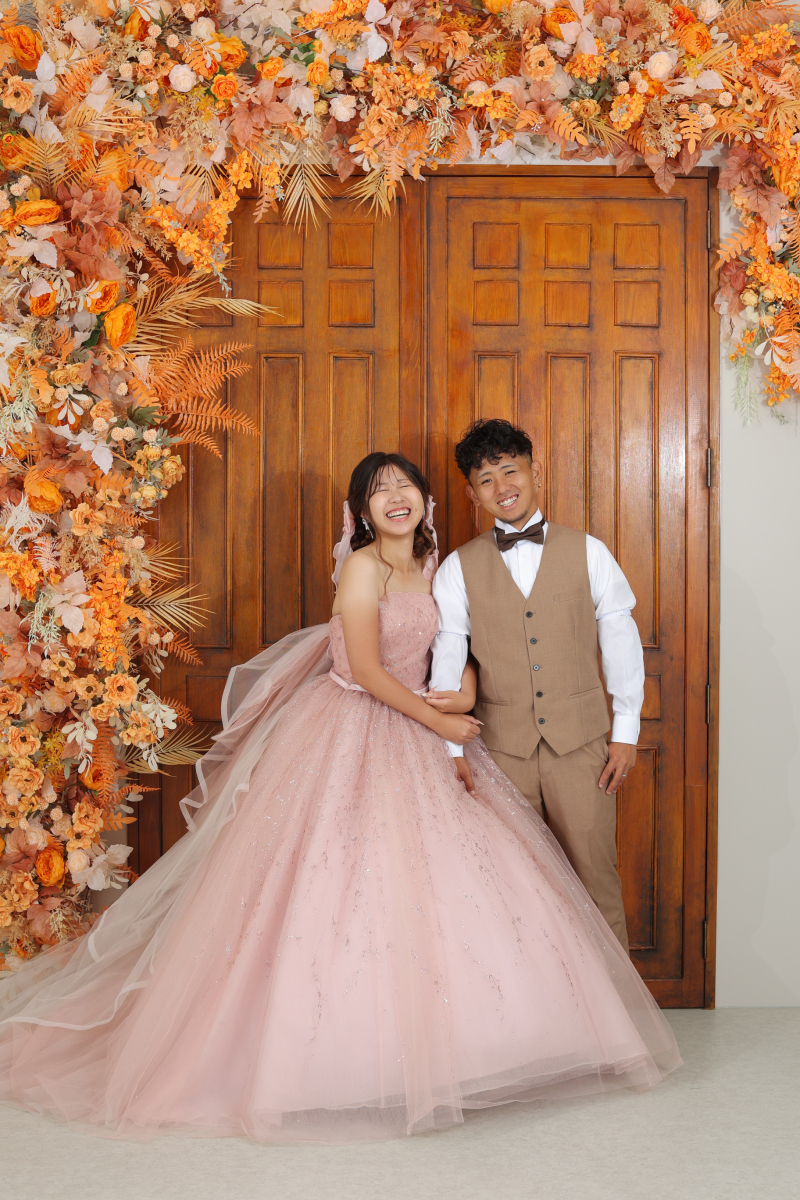 笑いながら、寄り添いながら