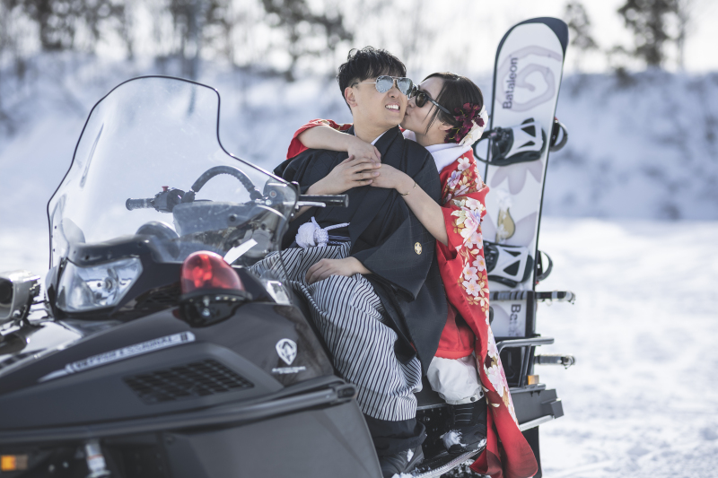 雪上のラブシーン