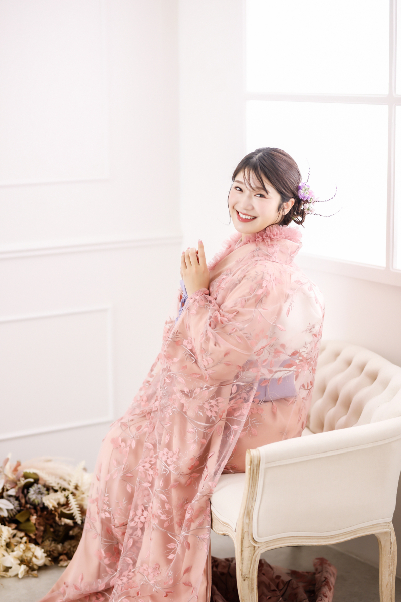 ウエディングフォトスタジオReiMei+_衣装の試着ができる