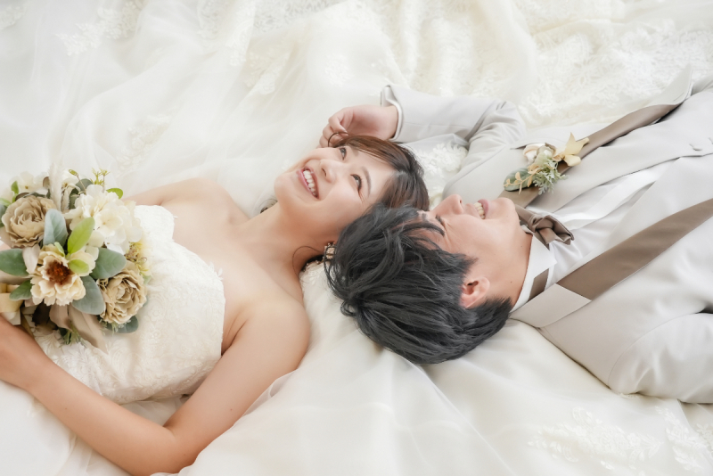 ウエディングフォトスタジオReiMei+_ウエディングドレスが豊富