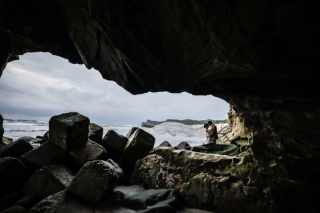 潮の満ち引きをチェックしながら、この時間帯でしか撮影できない１枚になりました