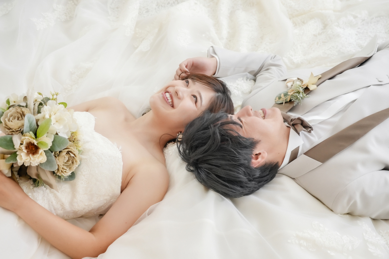 【~10/31来店限定20%オフ】老舗呉服店が贈るスタジオ洋装1着◇事前試着OK!あなたの希望をカタチに♪<データ50カット付>
