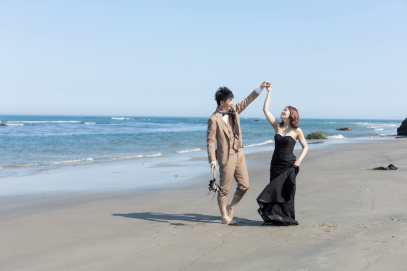【ムービー&フォトプラン】洋装1着 オープニング編集動画×写真データ100カット