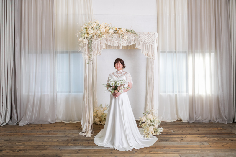 ご新婦様のソロショットで撮影スタート