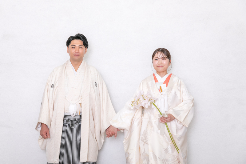 次はラフに手繋ぎショット