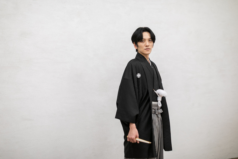 ご新郎様の凛々しいソロショット