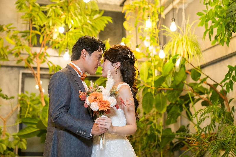 互いにお顔を近づけて