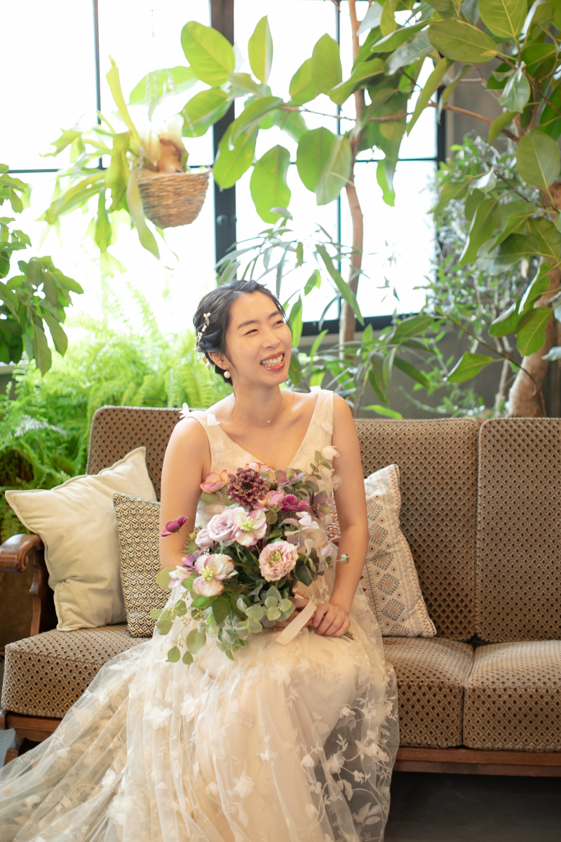 優しく笑顔でご新郎様を見守ります♡