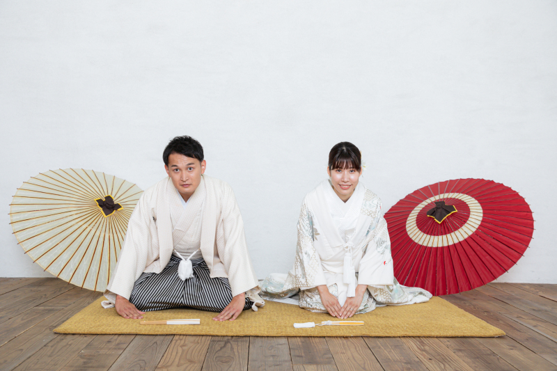 白と黒でガラッと雰囲気チェンジ