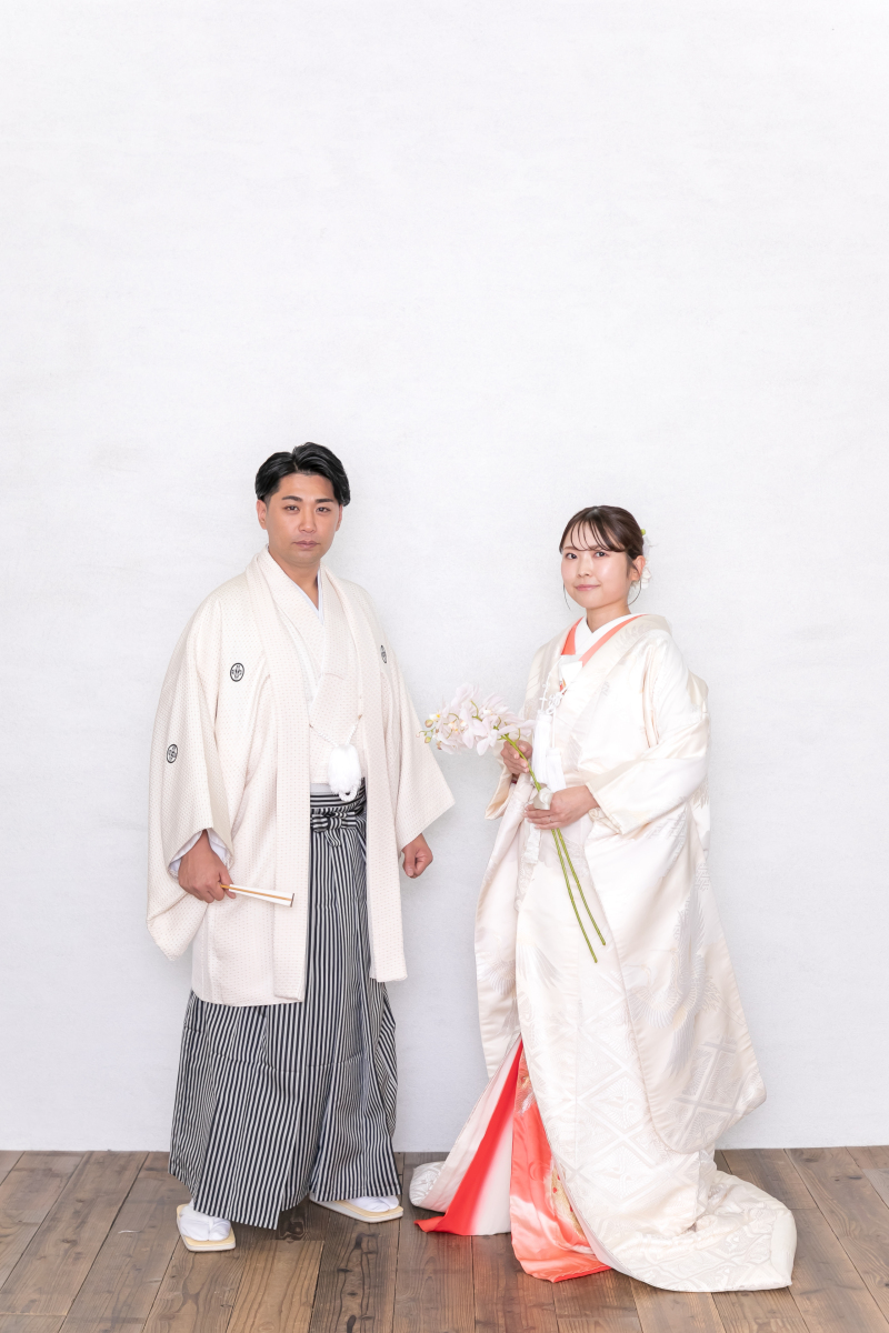 初めはかっちりフォーマルに