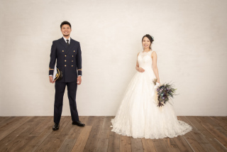 結婚式前撮り：衣装お持ち込み