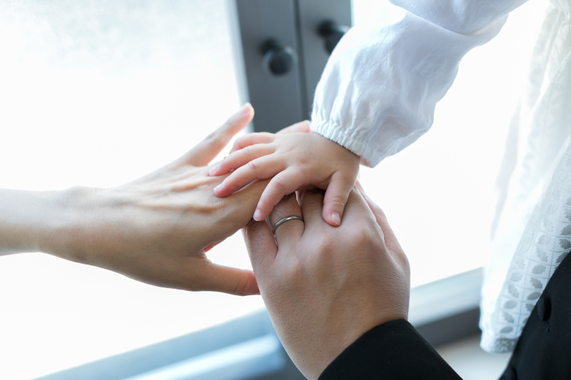 みんなで手を合わせて