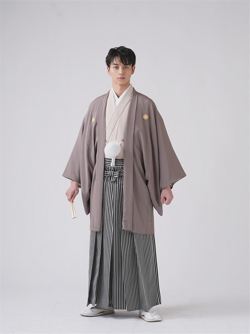 COTOﾍﾞｰｼﾞｭ紋服