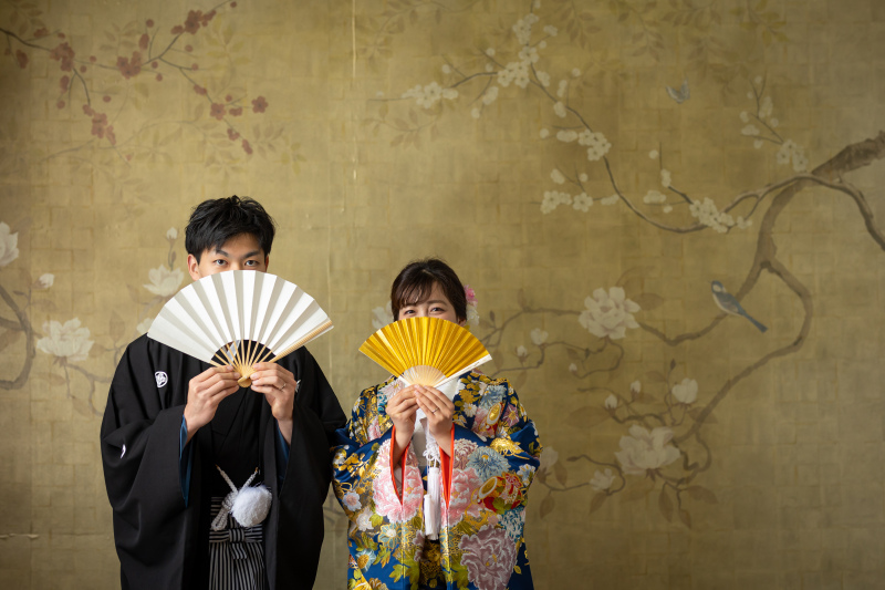 和装（色打掛）＆ウエディング＆カラードレスの３着フォト