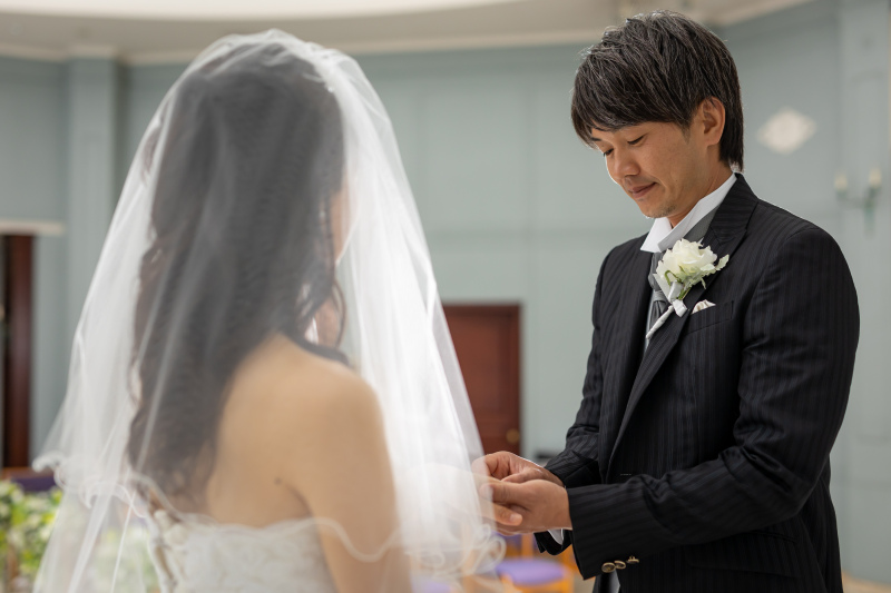 チャペルでウエディングフォト４