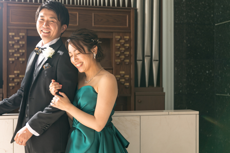 チャペルでカラードレス、ウエディングドレス、スタジオで色打掛のご撮影