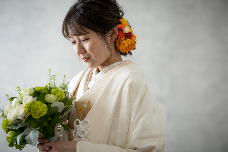 和装でもブーケを