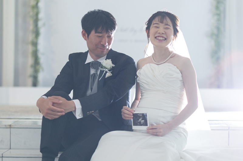 赤ちゃんの成長の記録写真とともに