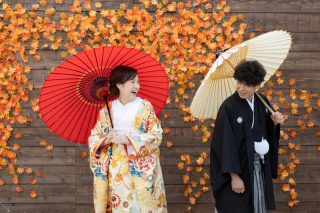和装でフォト後、カラードレスでチャペル