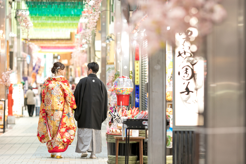 和装で道後商店街ロケーションフォト